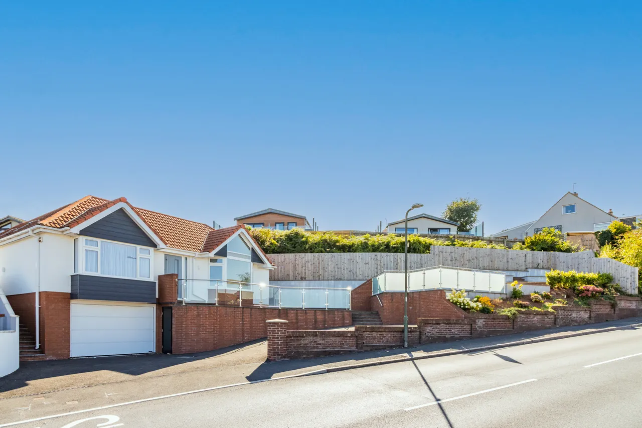 2 bed house to rent, Goodrington Road, Paignton, TQ4
