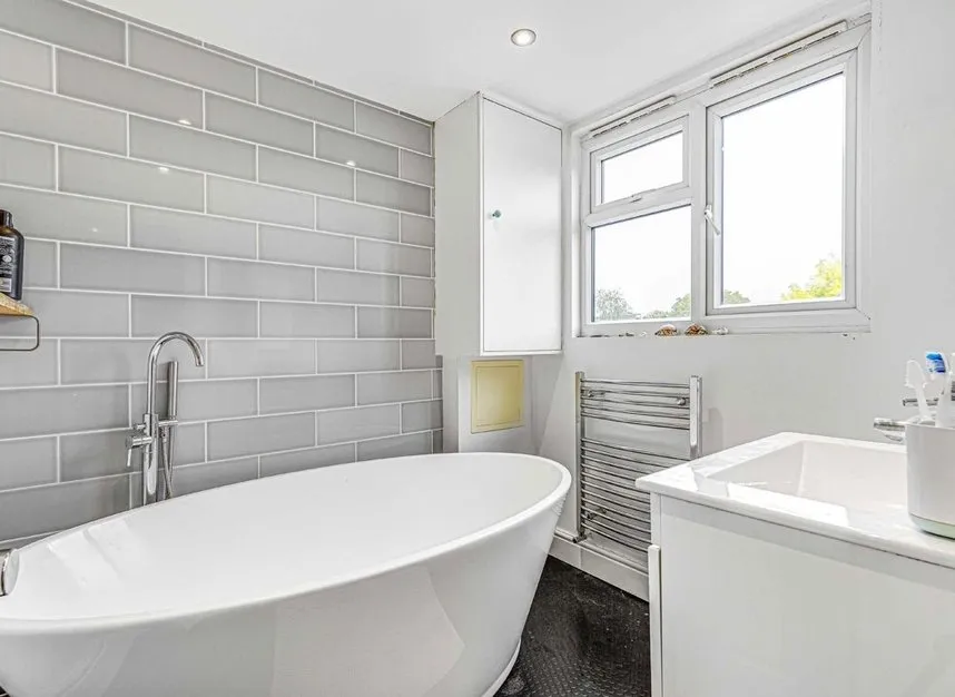 Copthall Gardens, Twickenham, TW1, photo 8
