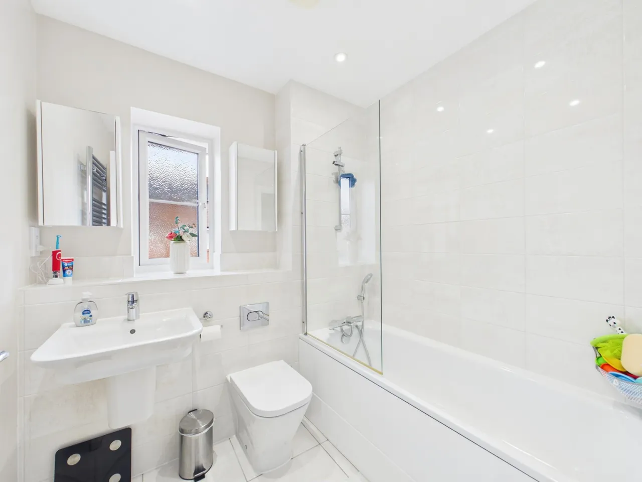 Meadowland Close, Bramley, RG26, photo 10