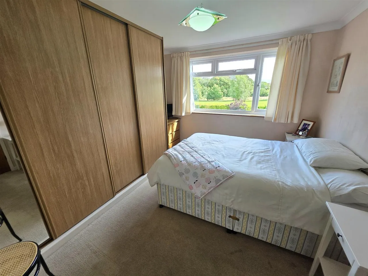 Hilary Avenue, Heald Green, photo 12