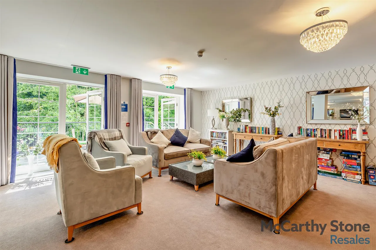Gloucester Road, Larkhall, BA1, photo 17
