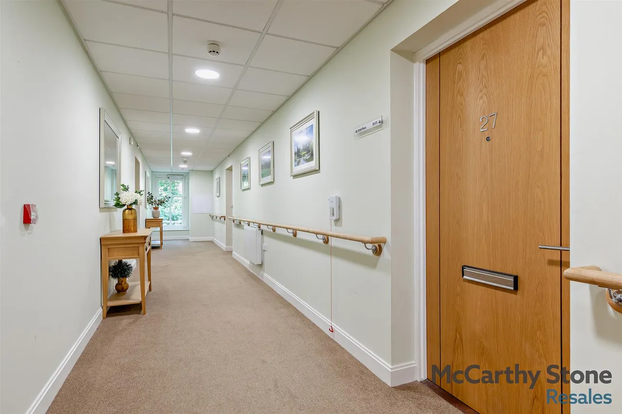 Gloucester Road, Larkhall, BA1, photo 11