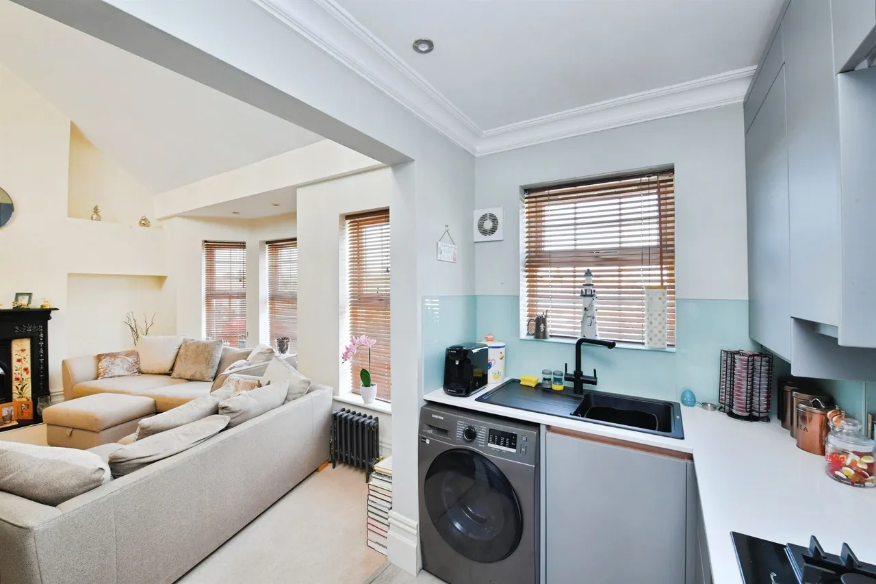 New Road, Saltash, photo 10