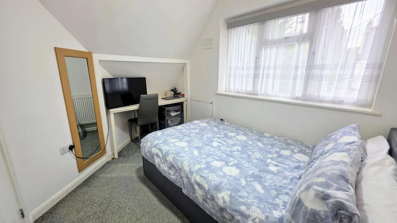 Broad Street, Dagenham, RM10, photo 18