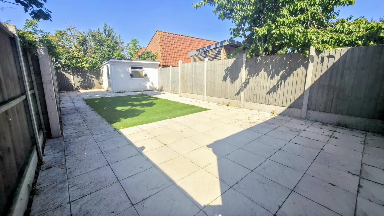 Broad Street, Dagenham, RM10, photo 24