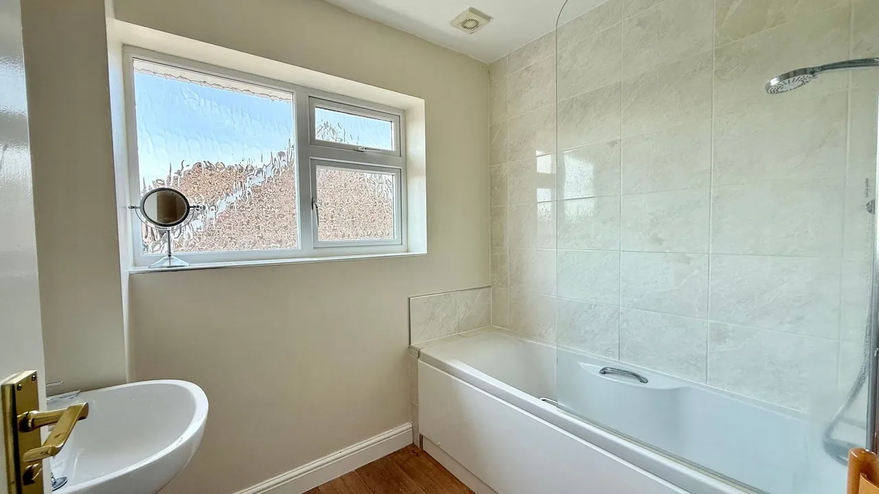 Sway, Lymington, SO41, photo 14