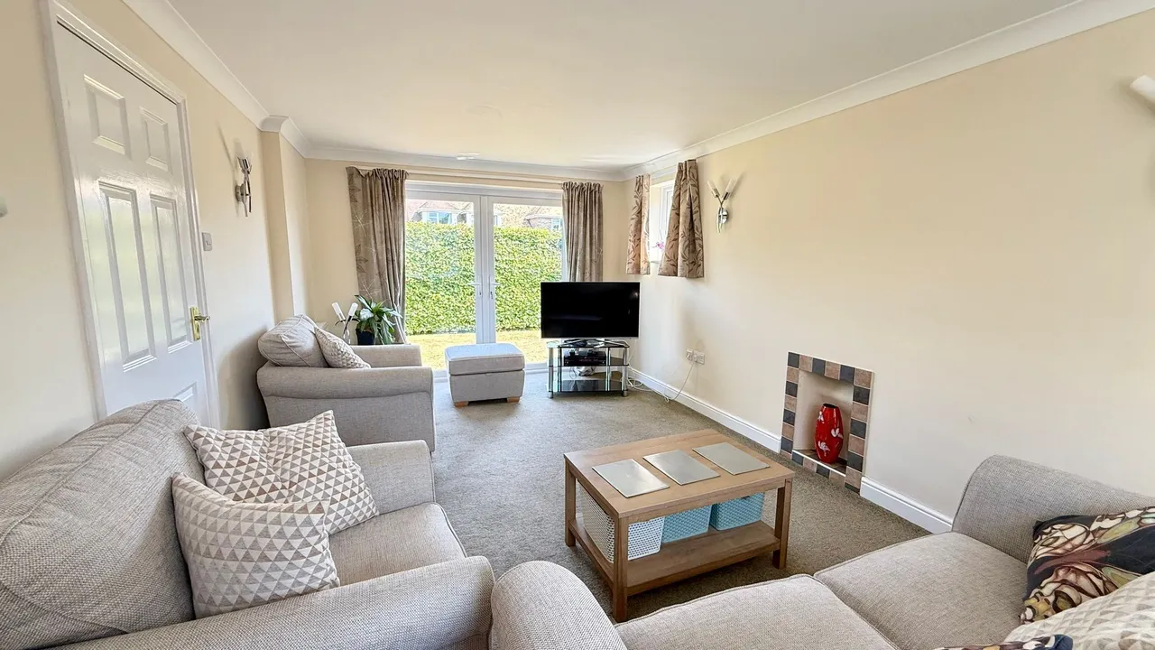 Sway, Lymington, SO41, photo 8