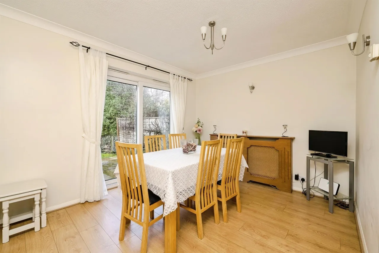 Victoria Road, Peterborough, PE8, photo 5