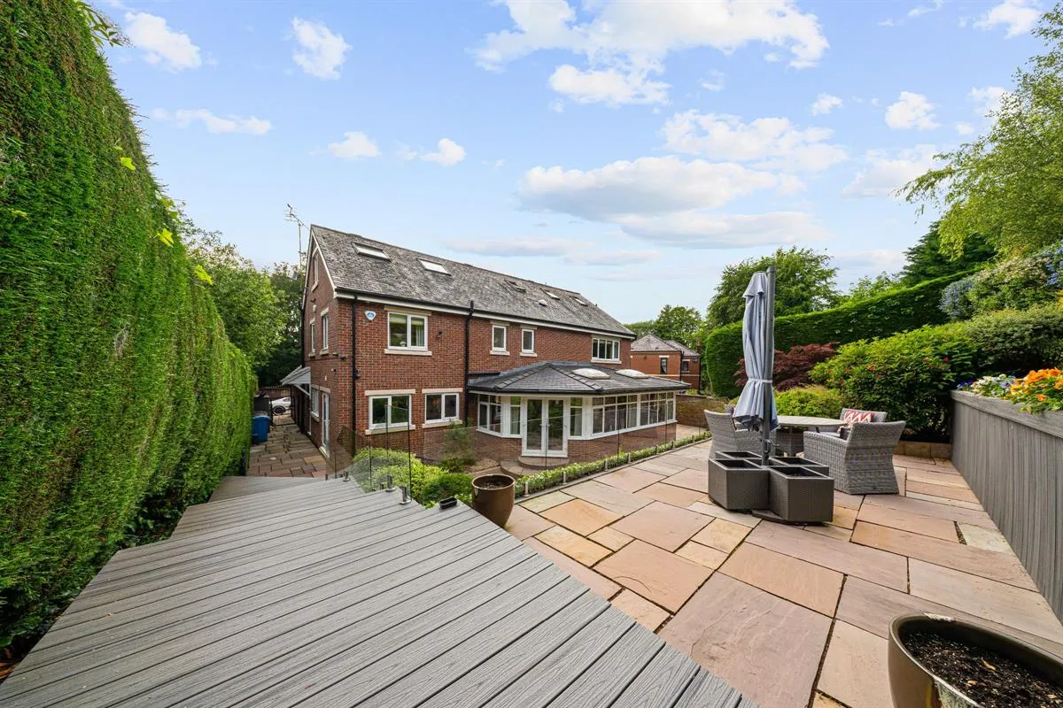 Oak House, Thorp, photo 26