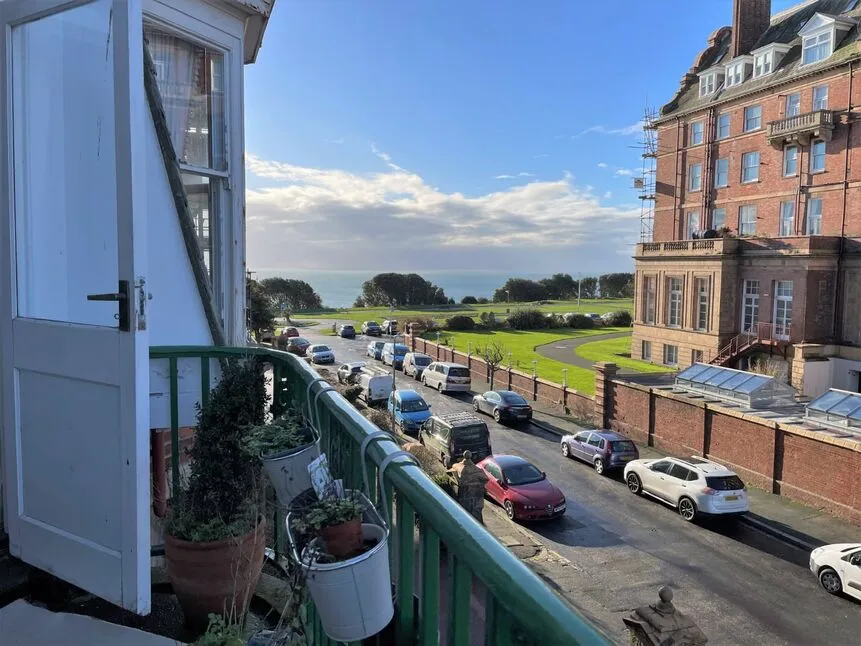 The Leas, Folkestone, Kent, CT20, photo 2