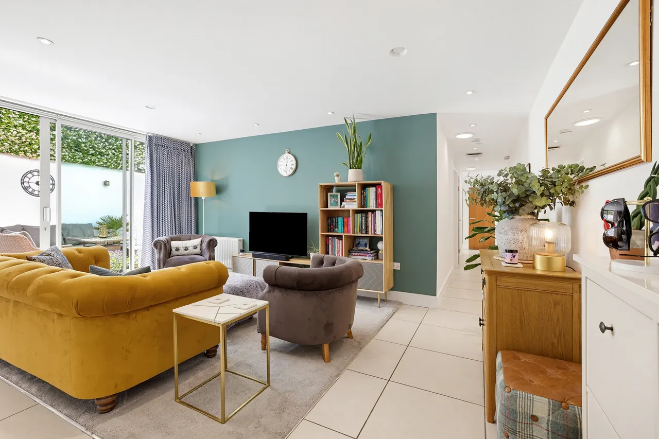 Manuka Close, Hanwell, W7, photo 4