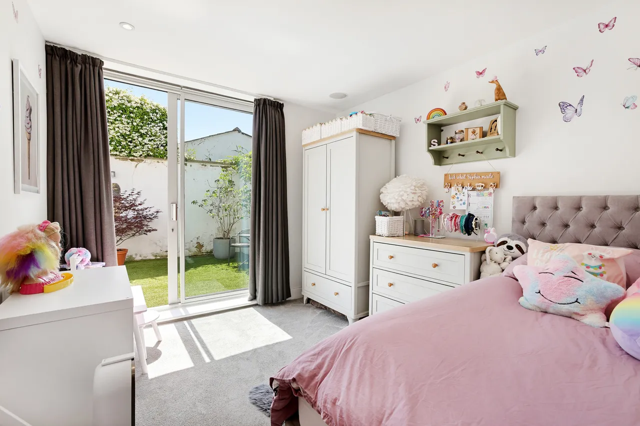 Manuka Close, Hanwell, W7, photo 22