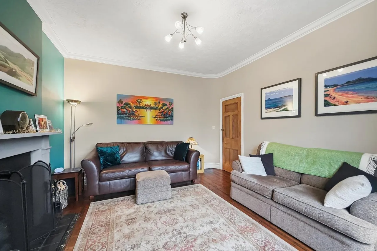 Delahays Road, Hale, WA15, photo 15