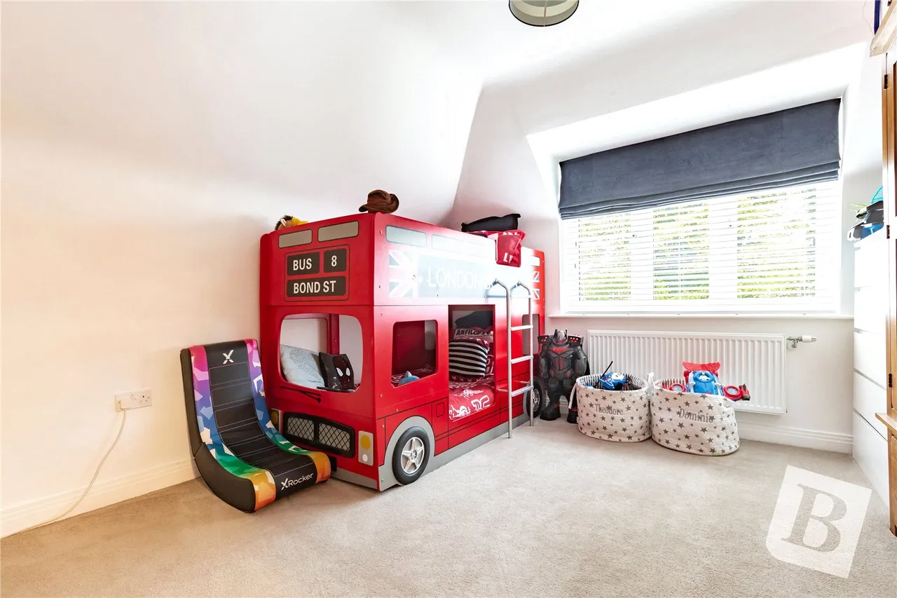 Whitefield Way, Kelvedon Hatch, CM15, photo 19