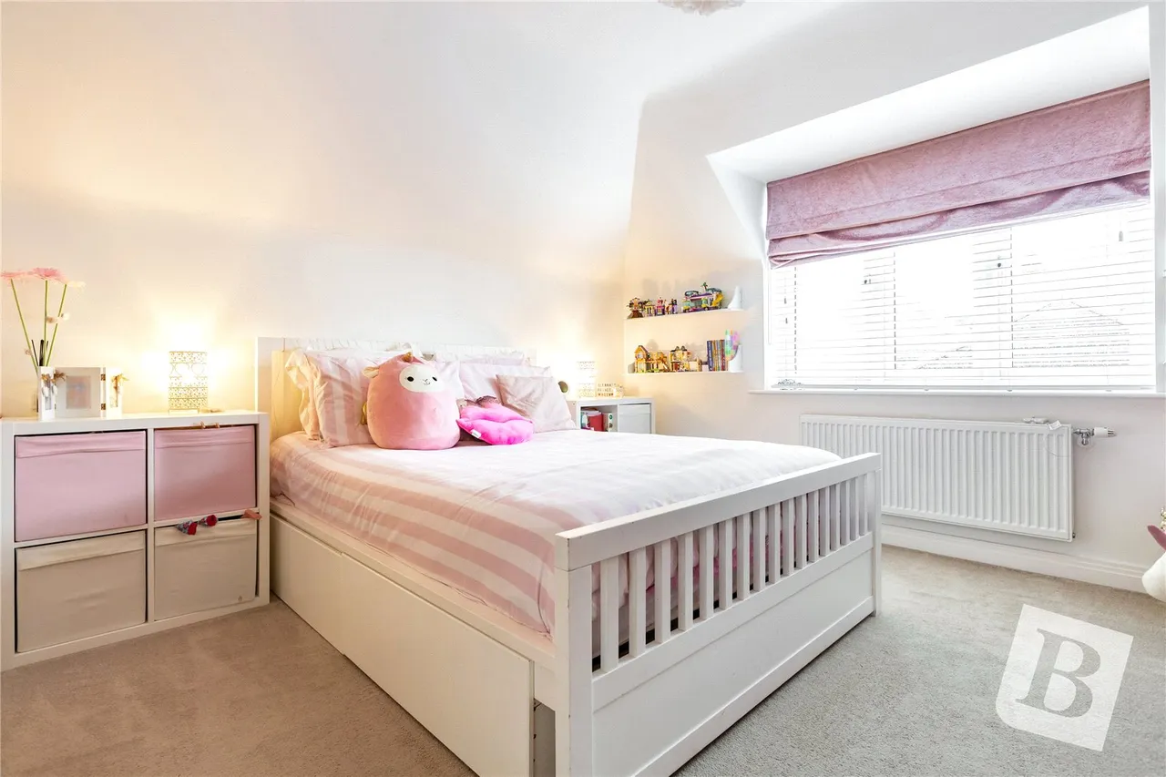 Whitefield Way, Kelvedon Hatch, CM15, photo 18