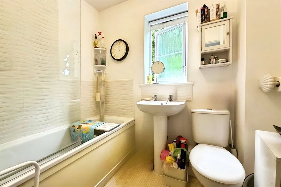 Willowbrook Close, Herne Bay, Kent, CT6, photo 8