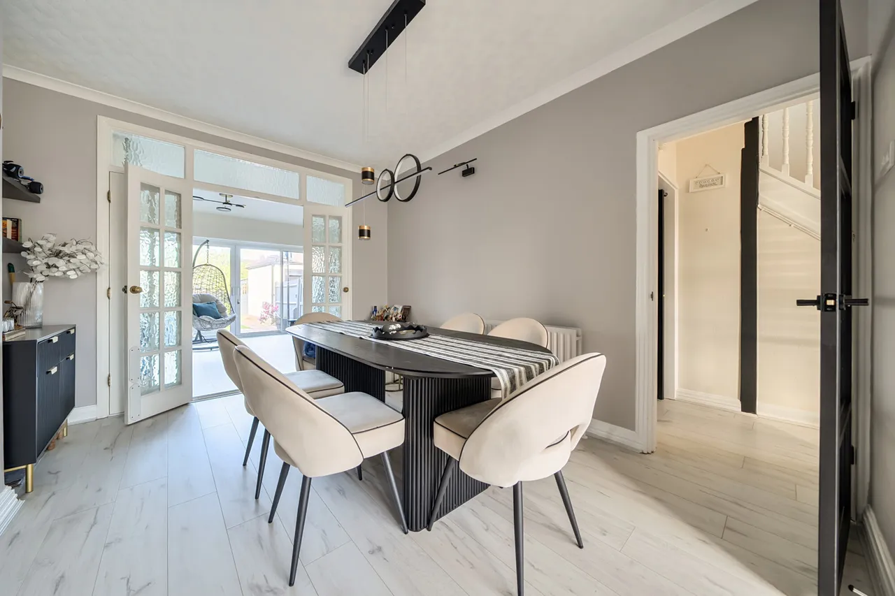 Hill Road, Pinner, HA5, photo 19