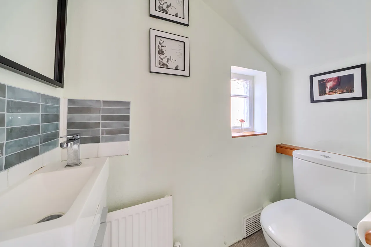 Hill Road, Pinner, HA5, photo 13