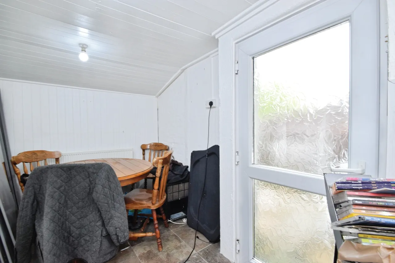 Gellideg, Swansea, SA8, photo 9