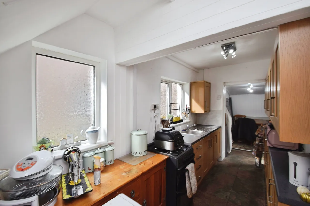 Gellideg, Swansea, SA8, photo 12