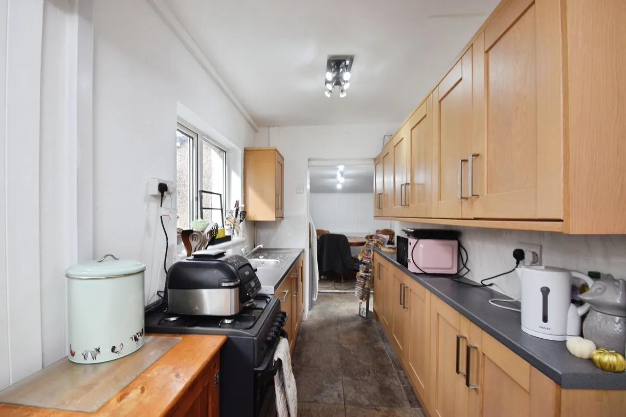 Gellideg, Swansea, SA8, photo 11