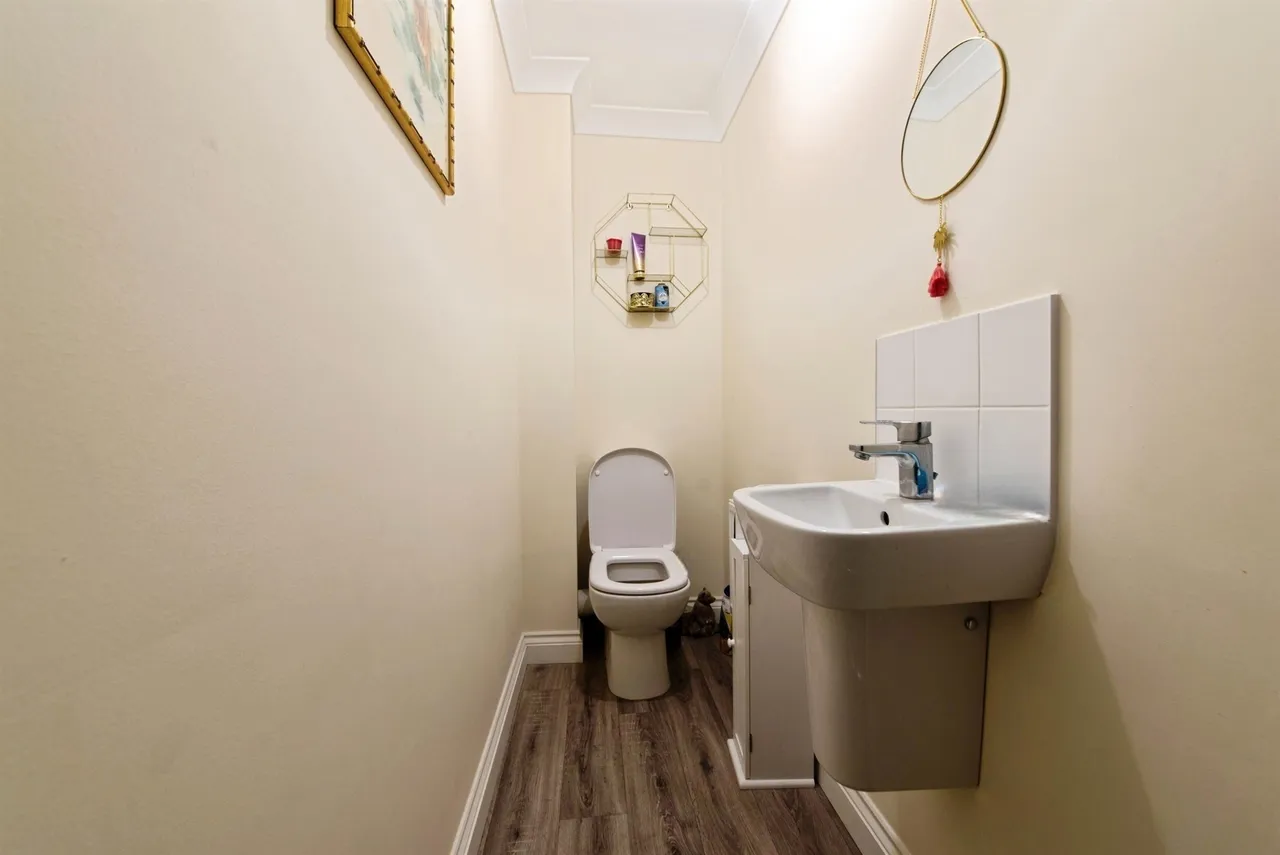 Faulkner Drive, Spalding, PE11, photo 10
