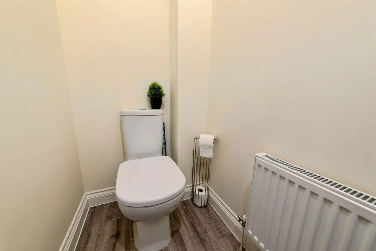 Faulkner Drive, Spalding, PE11, photo 7