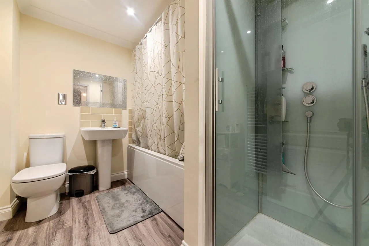 Faulkner Drive, Spalding, PE11, photo 13