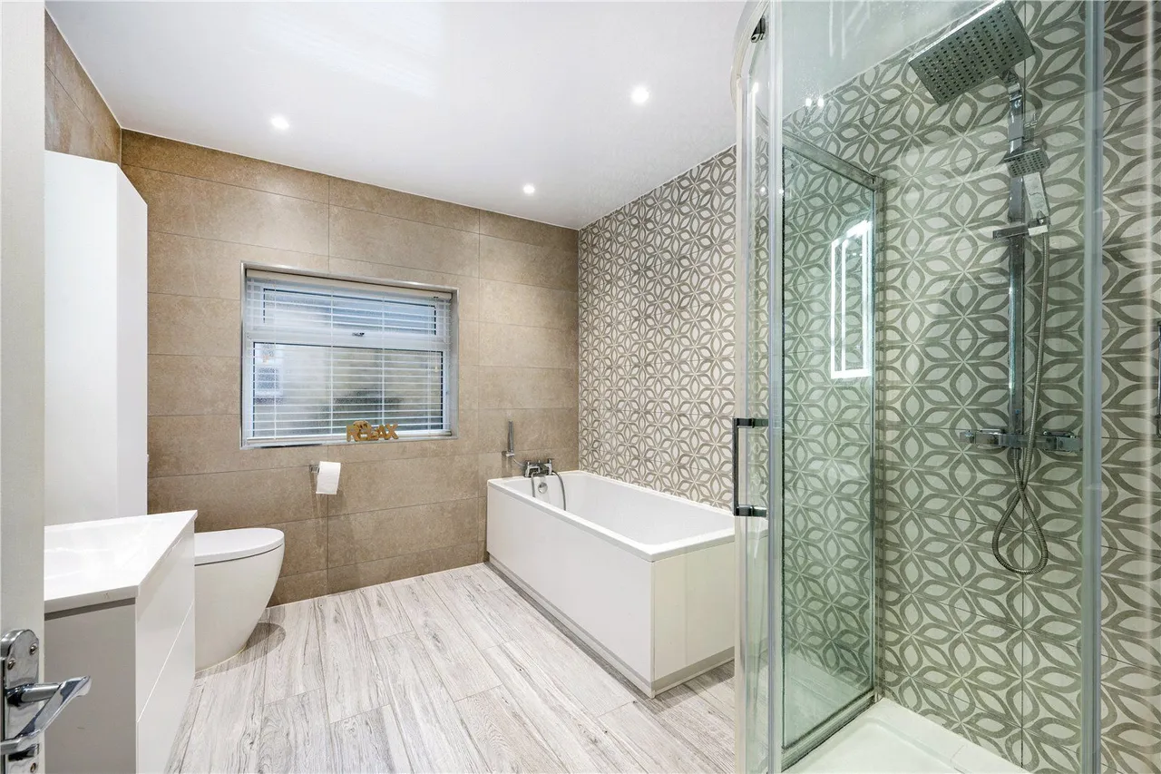 Meadow View, Barwick in Elmet, LS15, photo 12