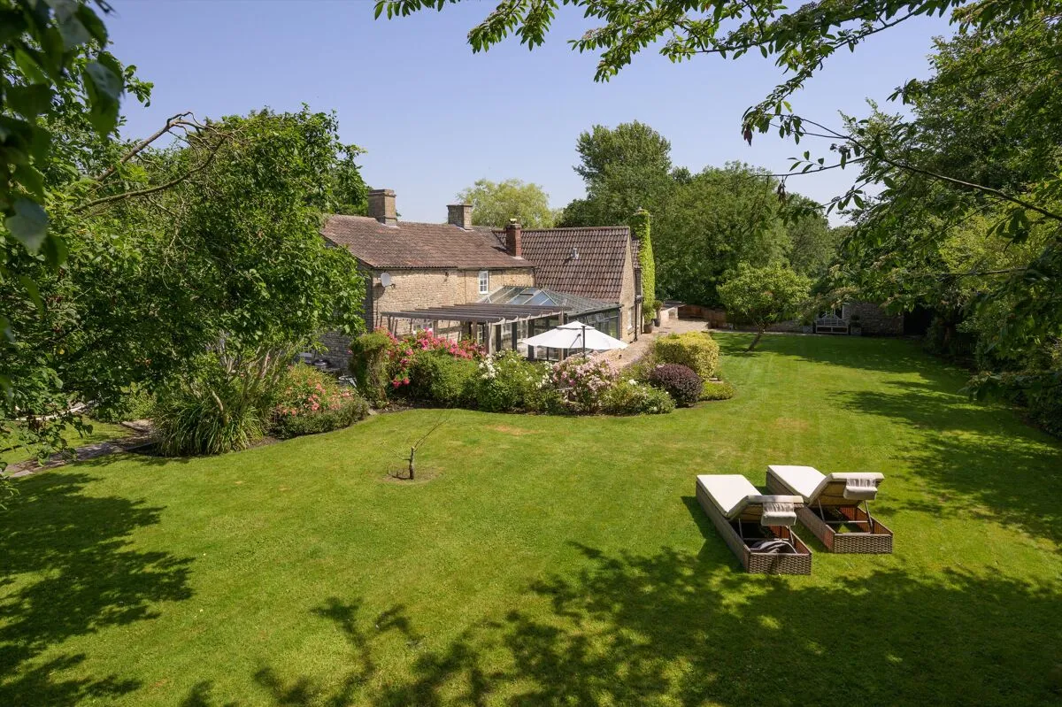 Nettleton, Chippenham, SN14, photo 2
