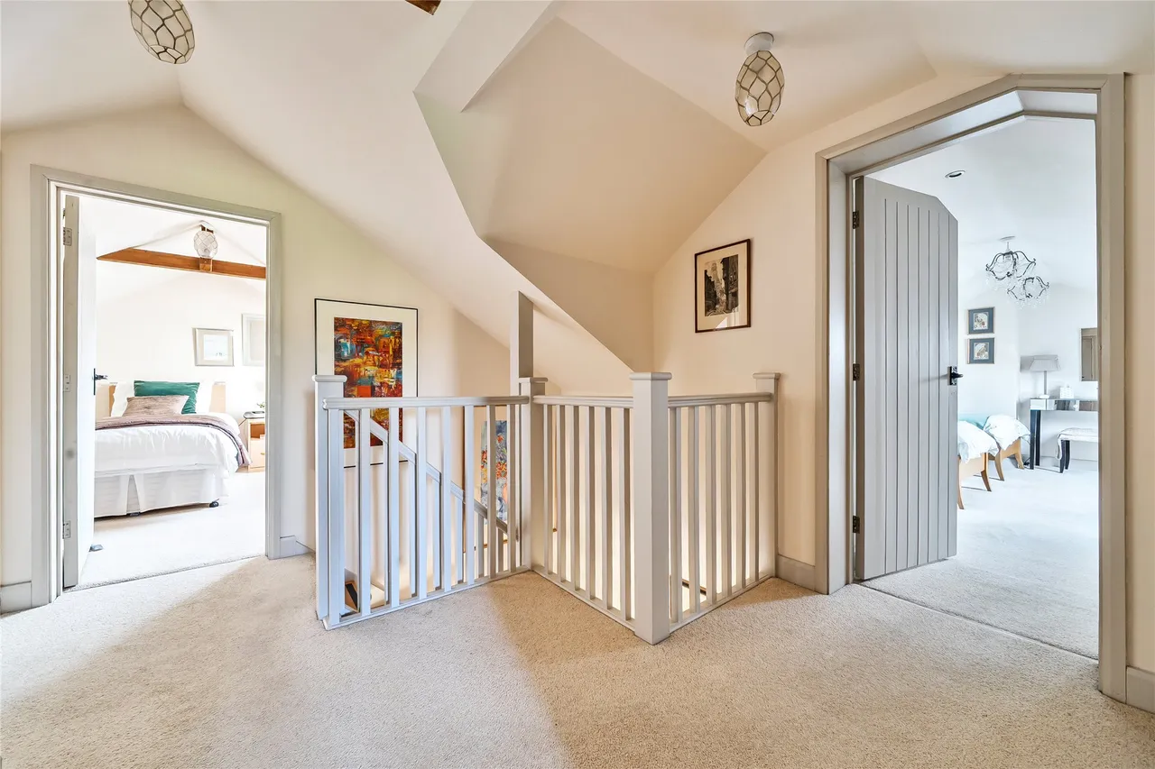 High Street, Clophill, MK45, photo 13