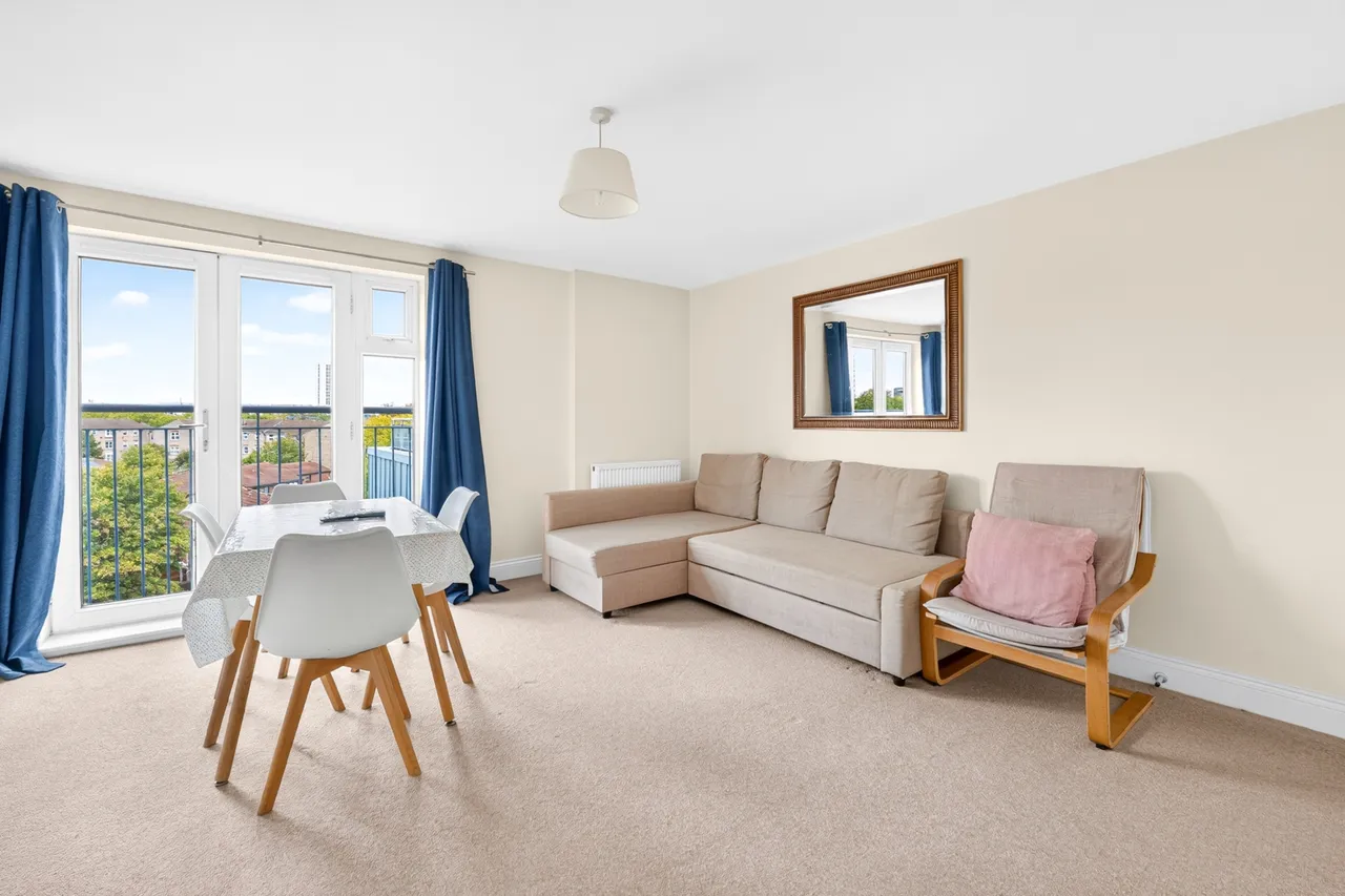 1 bed flat for sale, St Pancras Way, Camden, NW1