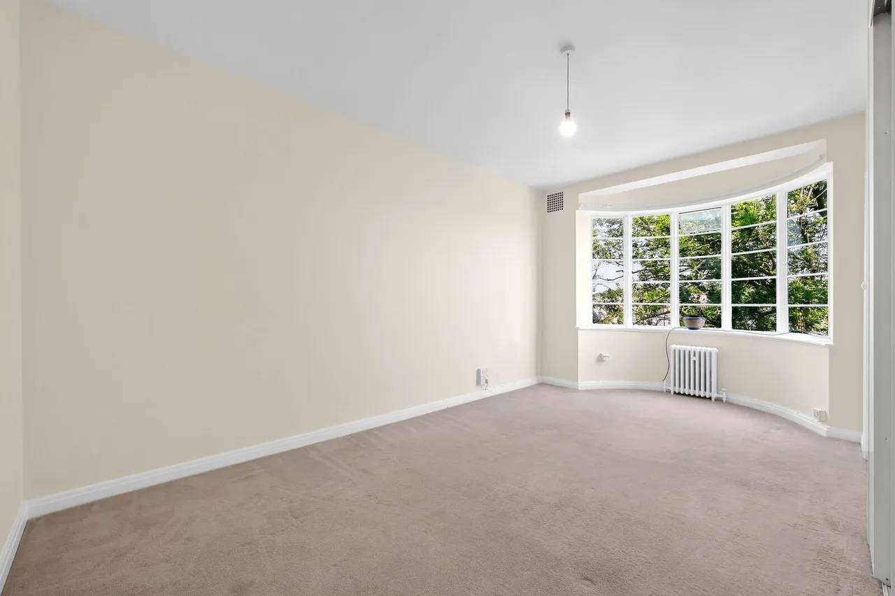 Wyke Road, London, SW20, photo 4