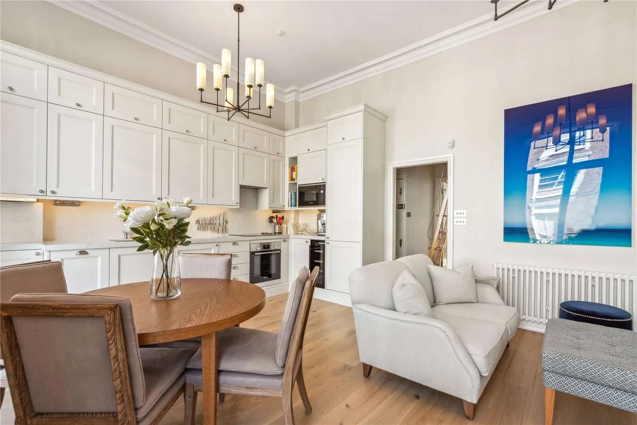 St. Stephen's Gardens, London, W2 5QU, photo 6