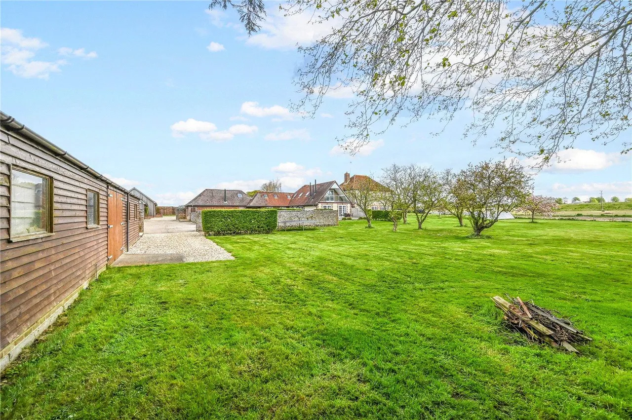 A Farmhouse Estate With Five Holiday Cottages, Planning Permission & 5.77 Acres, photo 51