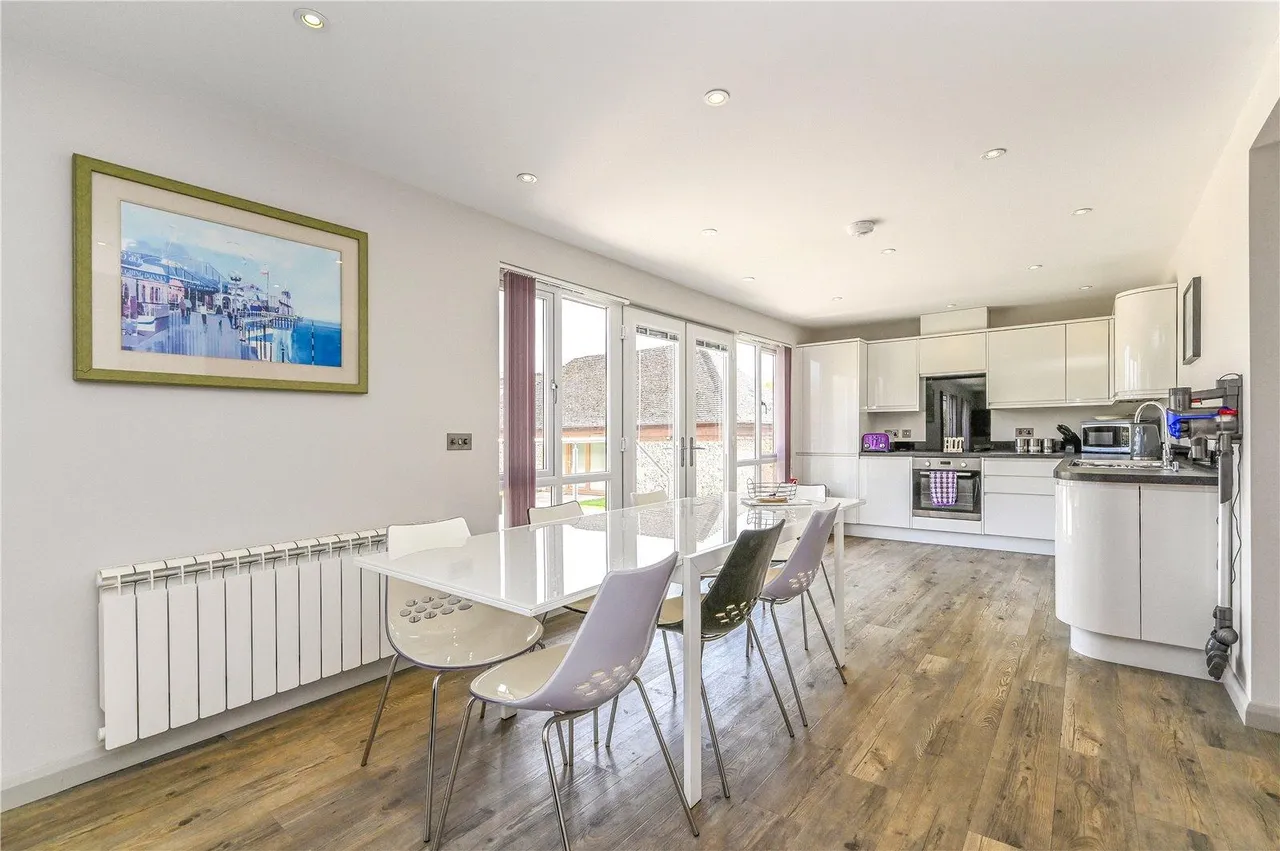 A Farmhouse Estate With Five Holiday Cottages, Planning Permission & 5.77 Acres, photo 48
