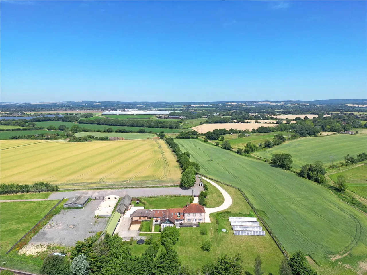 A Farmhouse Estate With Five Holiday Cottages, Planning Permission & 5.77 Acres, photo 10