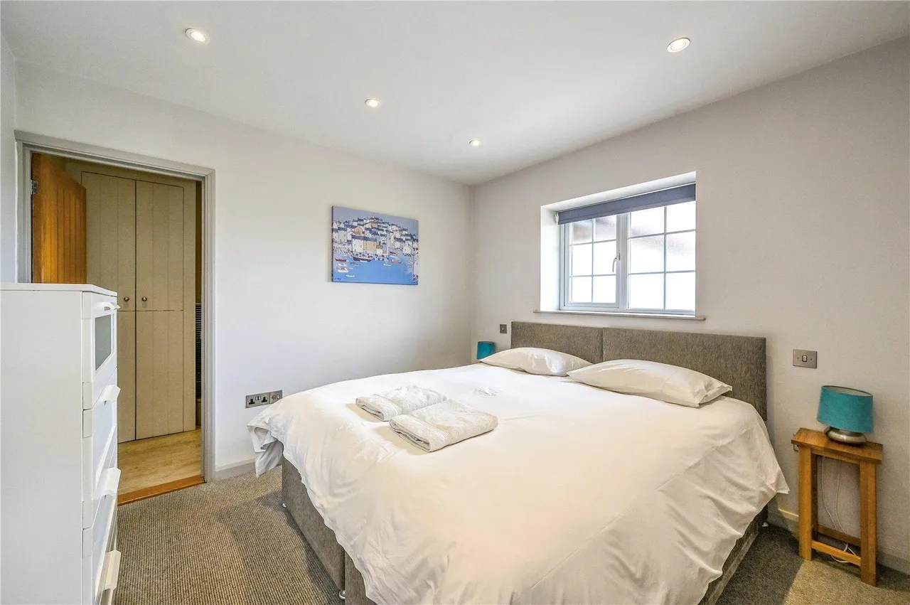 A Farmhouse Estate With Five Holiday Cottages, Planning Permission & 5.77 Acres, photo 37