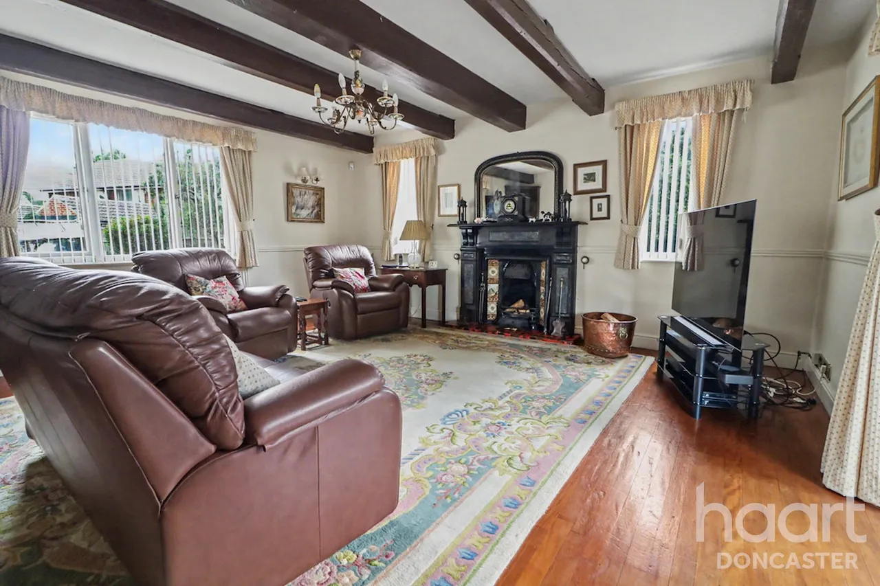 The Drive, Edenthorpe, DN3, photo 5