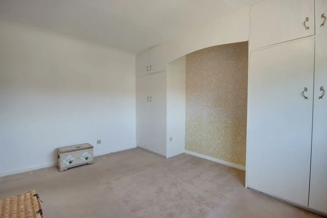 Crowther Close, Beverley, HU17, photo 12