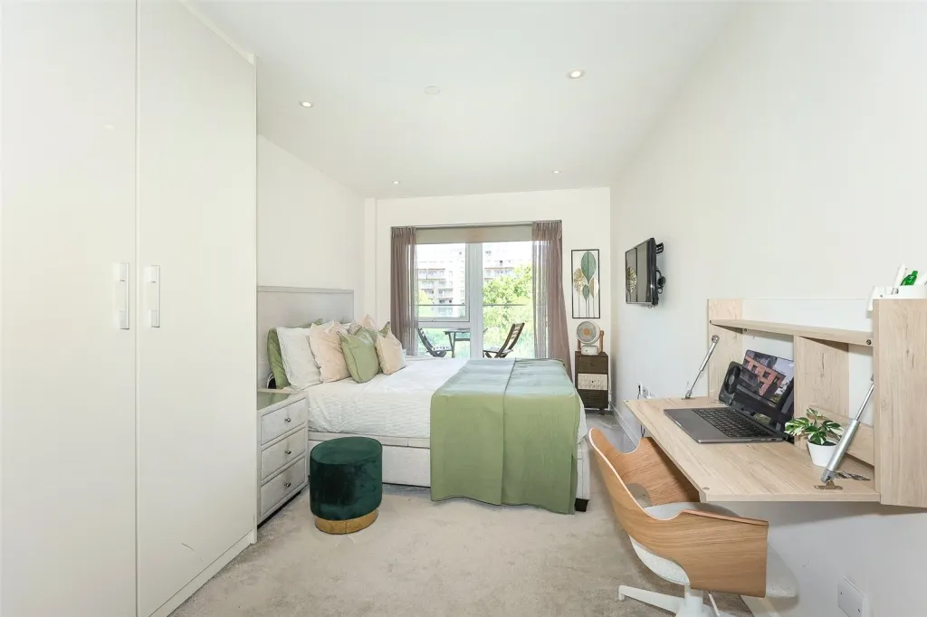 Beaufort Square, Beaufort Park, NW9, photo 17