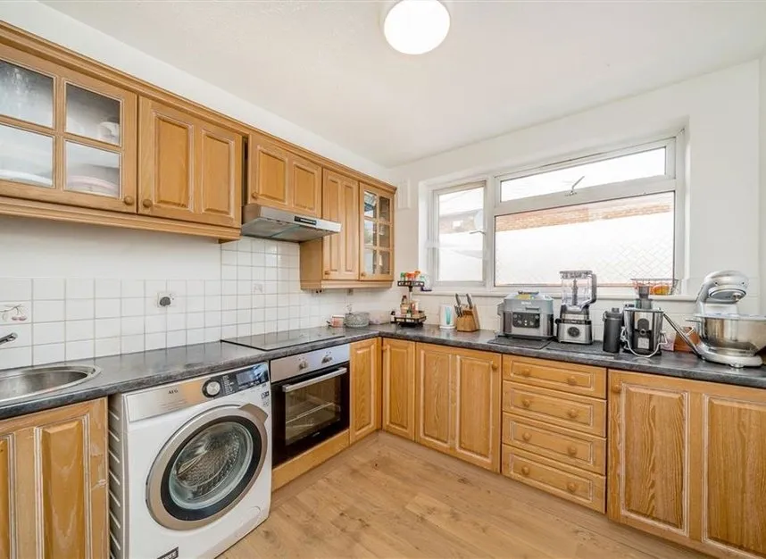 Burnt Ash Hill, Lee, SE12, photo 3