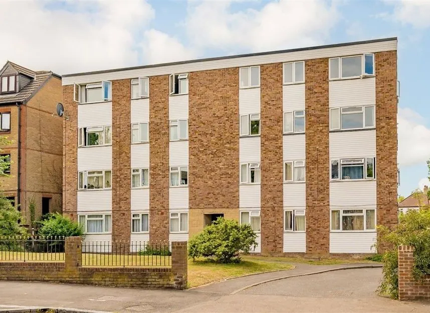 2 bed flat for sale — Burnt Ash Hill, Lee, SE12
