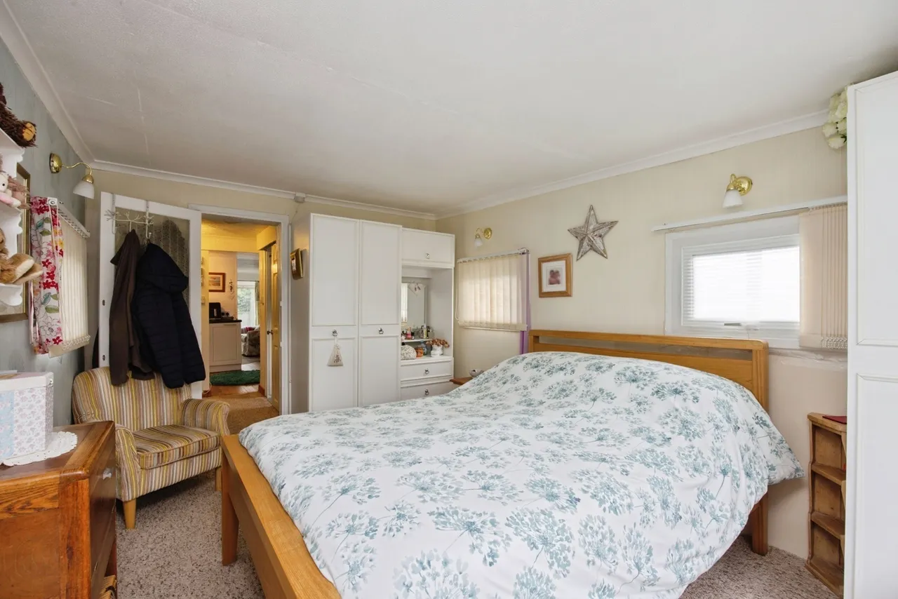 Hazelmere Avenue, Buckler Village, PL25, photo 10