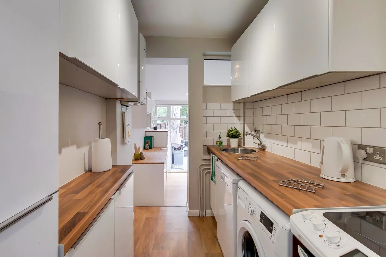 62a Westmoor Road, Enfield, Greater London, EN3 7LF, photo 3