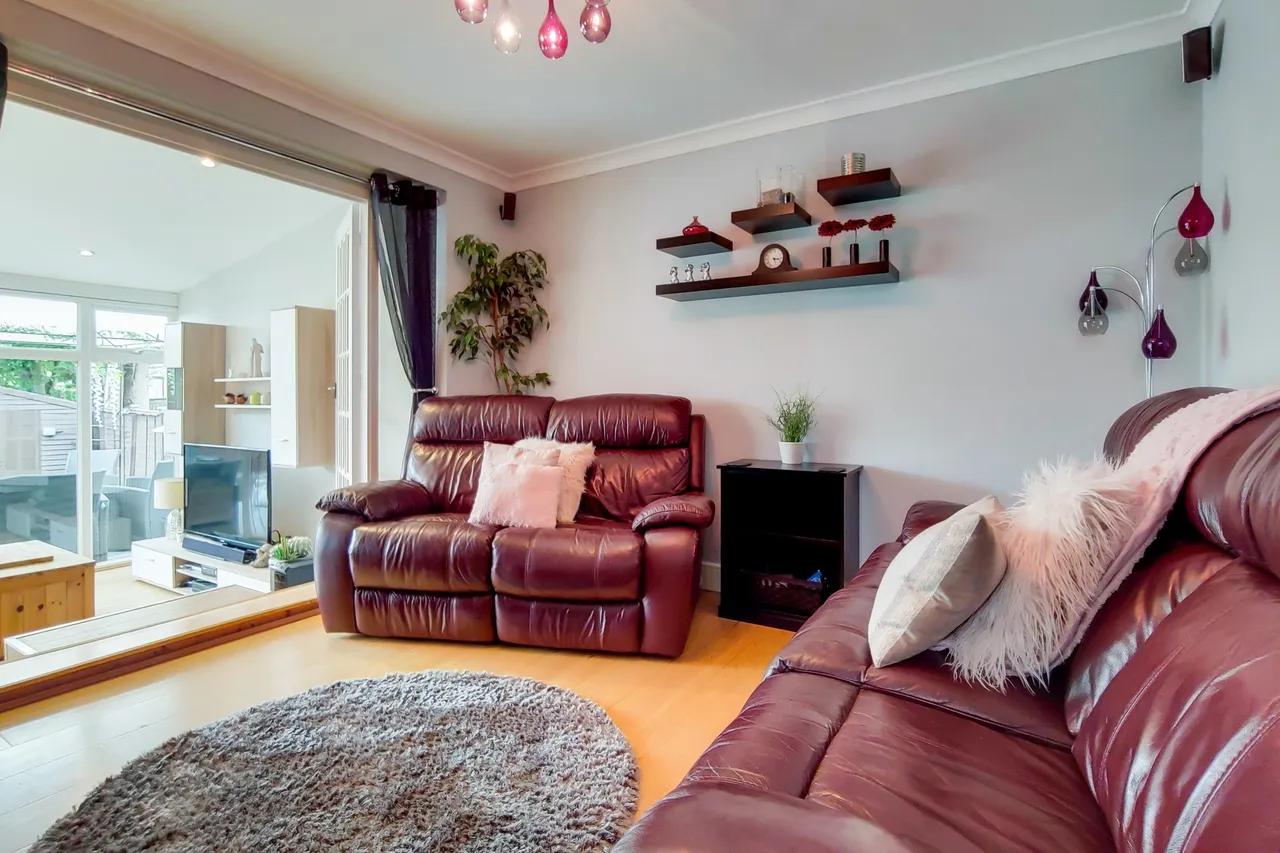 62a Westmoor Road, Enfield, Greater London, EN3 7LF, photo 9