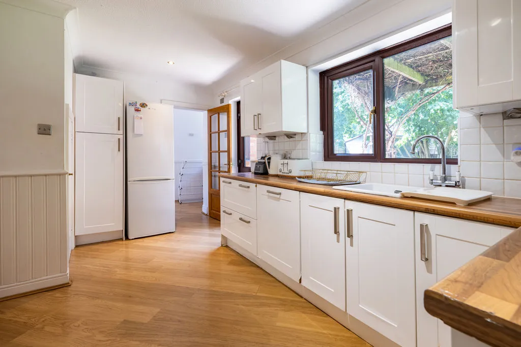 Cook Close, Walton Park, MK7, photo 2