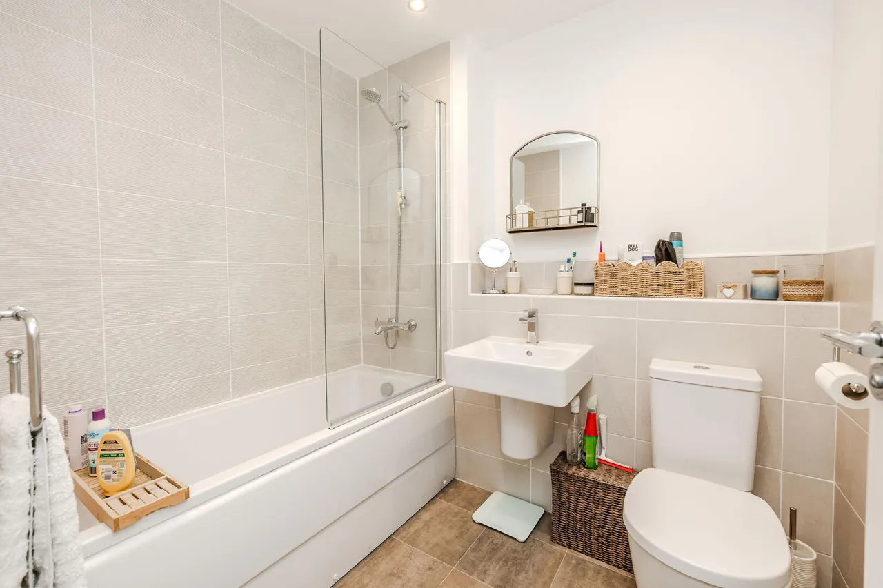 Mooney Crescent, Callerton, photo 18