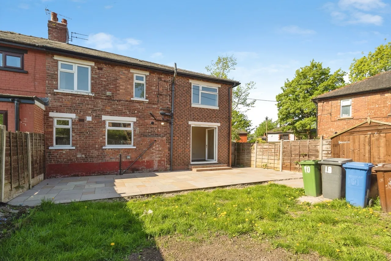 Bromley Crescent, Ashton-under-Lyne, Greater Manchester, OL6, photo 20