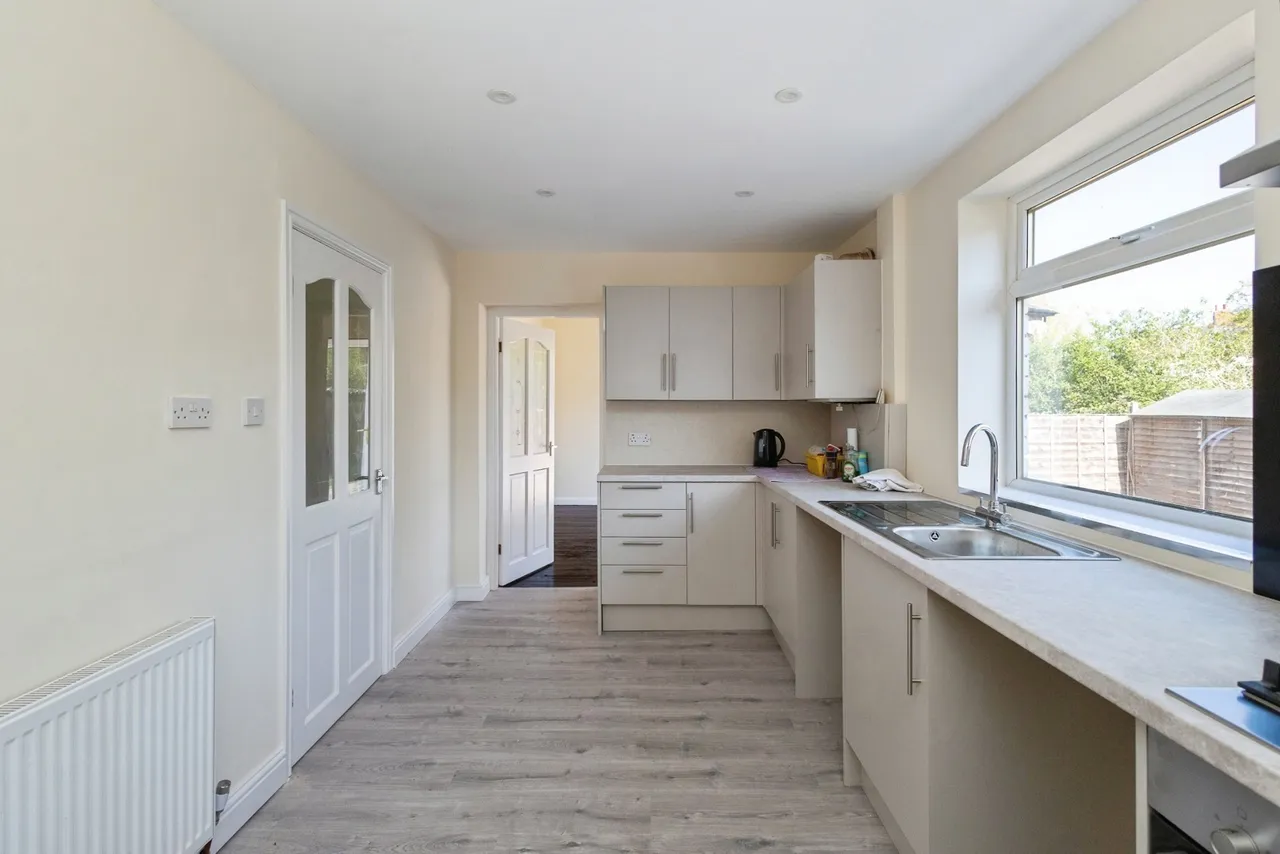 Bromley Crescent, Ashton-under-Lyne, Greater Manchester, OL6, photo 5